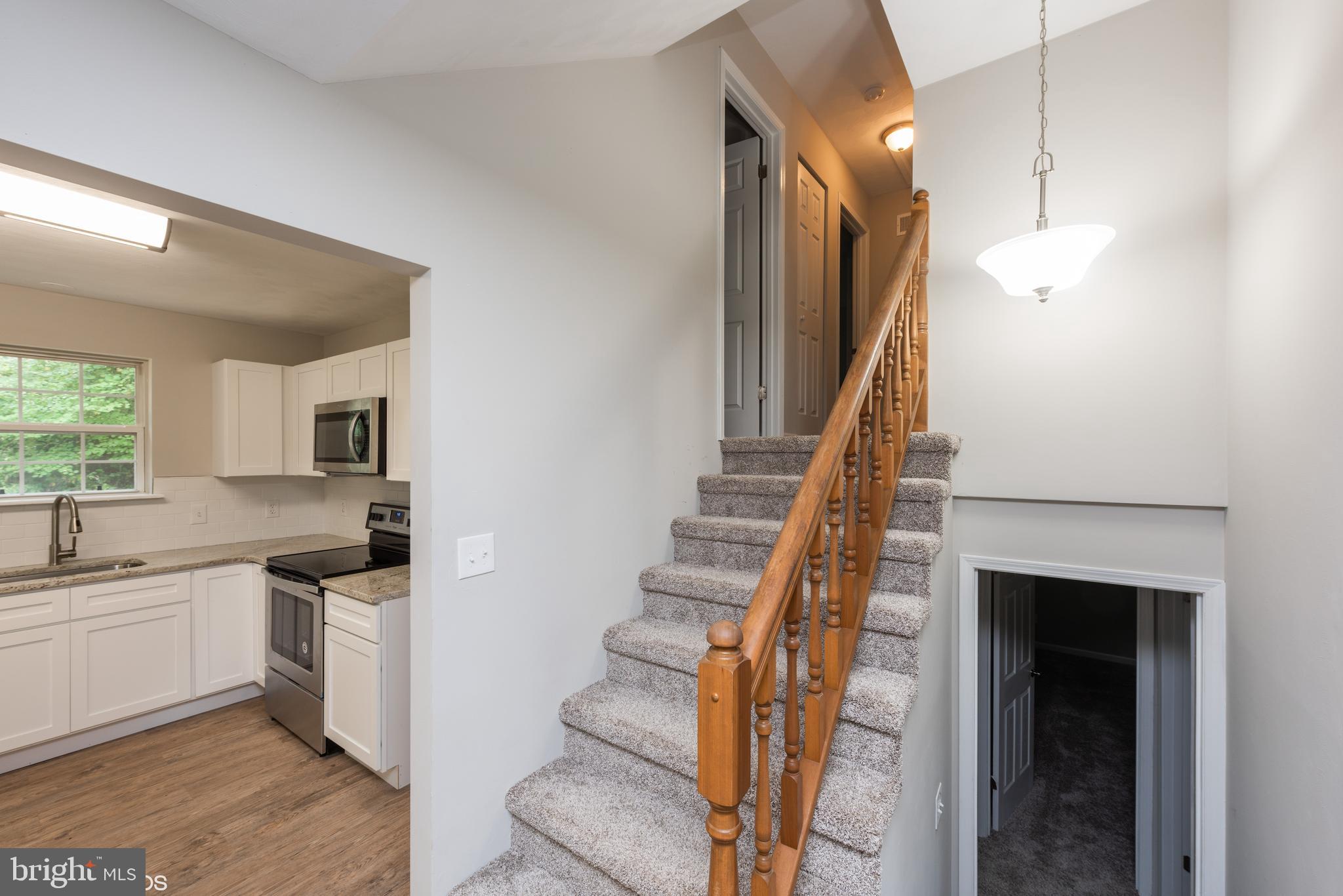 241 Jasmine Drive Hanover, PA 17331 - Photo 17 of 32