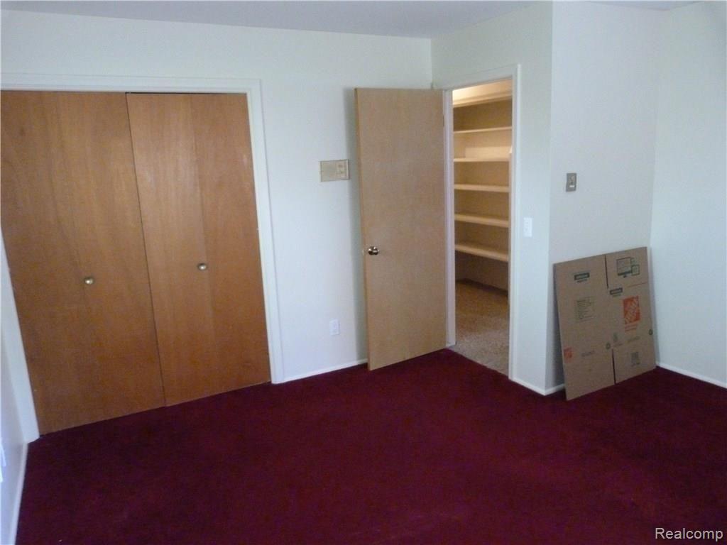 3066 Red Barn Road Flint, MI 48507 - Photo 20 of 20 P1040686.JPG
