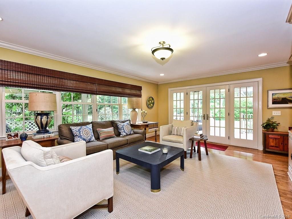 1852 Harris Road Charlotte, NC 28211 - Photo 12 of 34