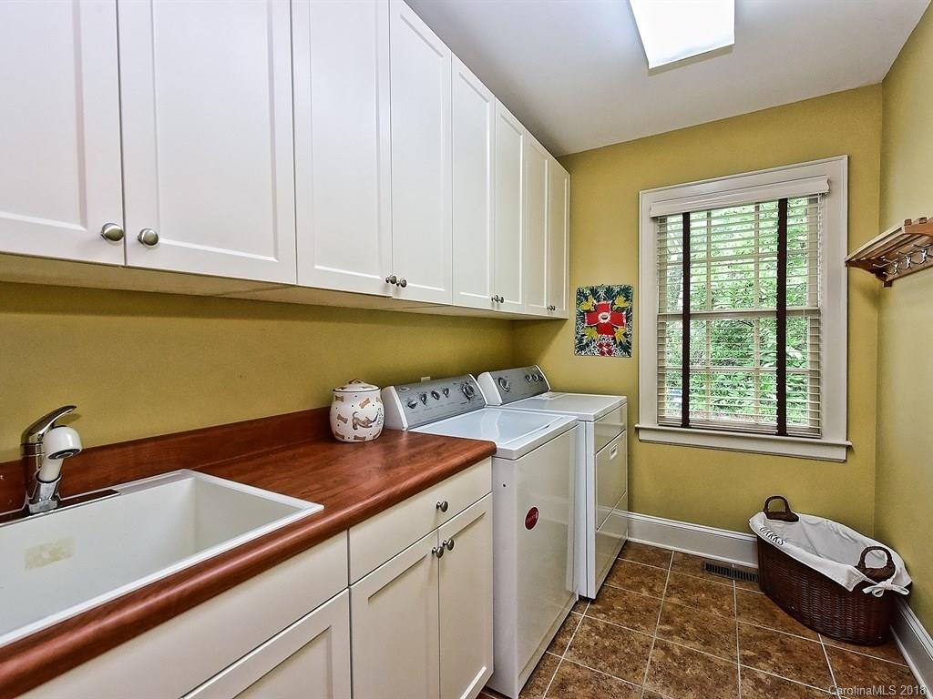 1852 Harris Road Charlotte, NC 28211 - Photo 24 of 34