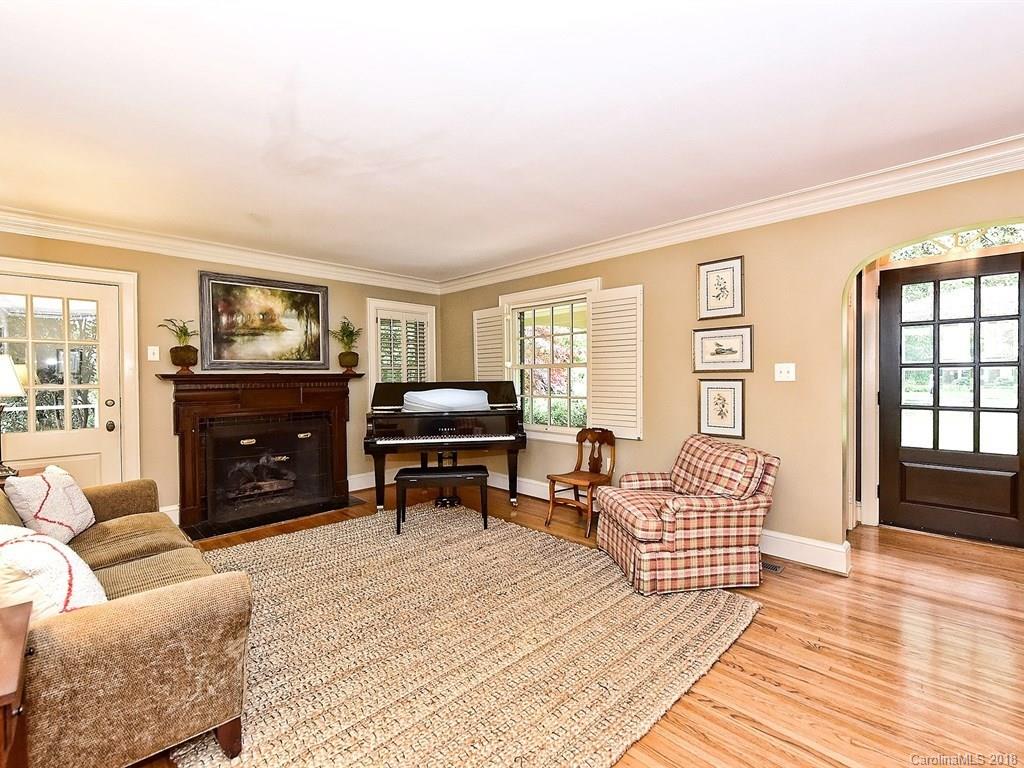 1852 Harris Road Charlotte, NC 28211 - Photo 4 of 34