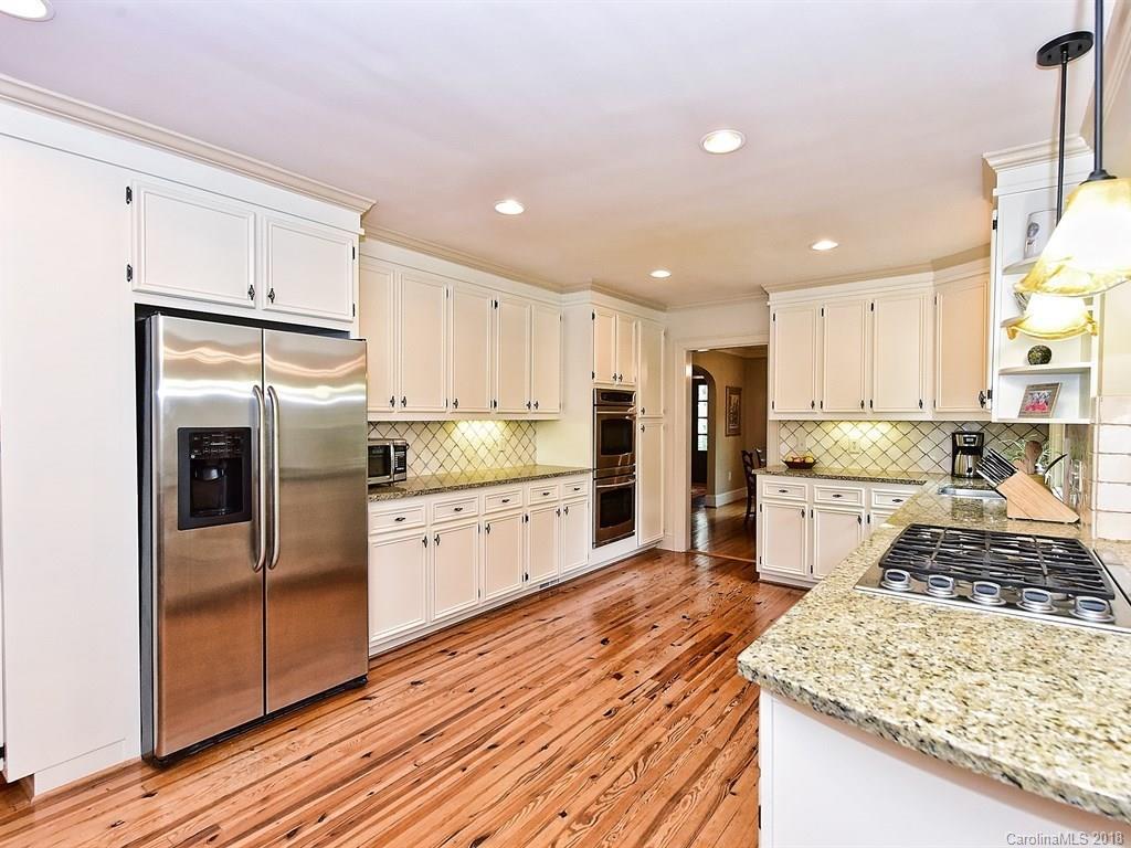 1852 Harris Road Charlotte, NC 28211 - Photo 7 of 34