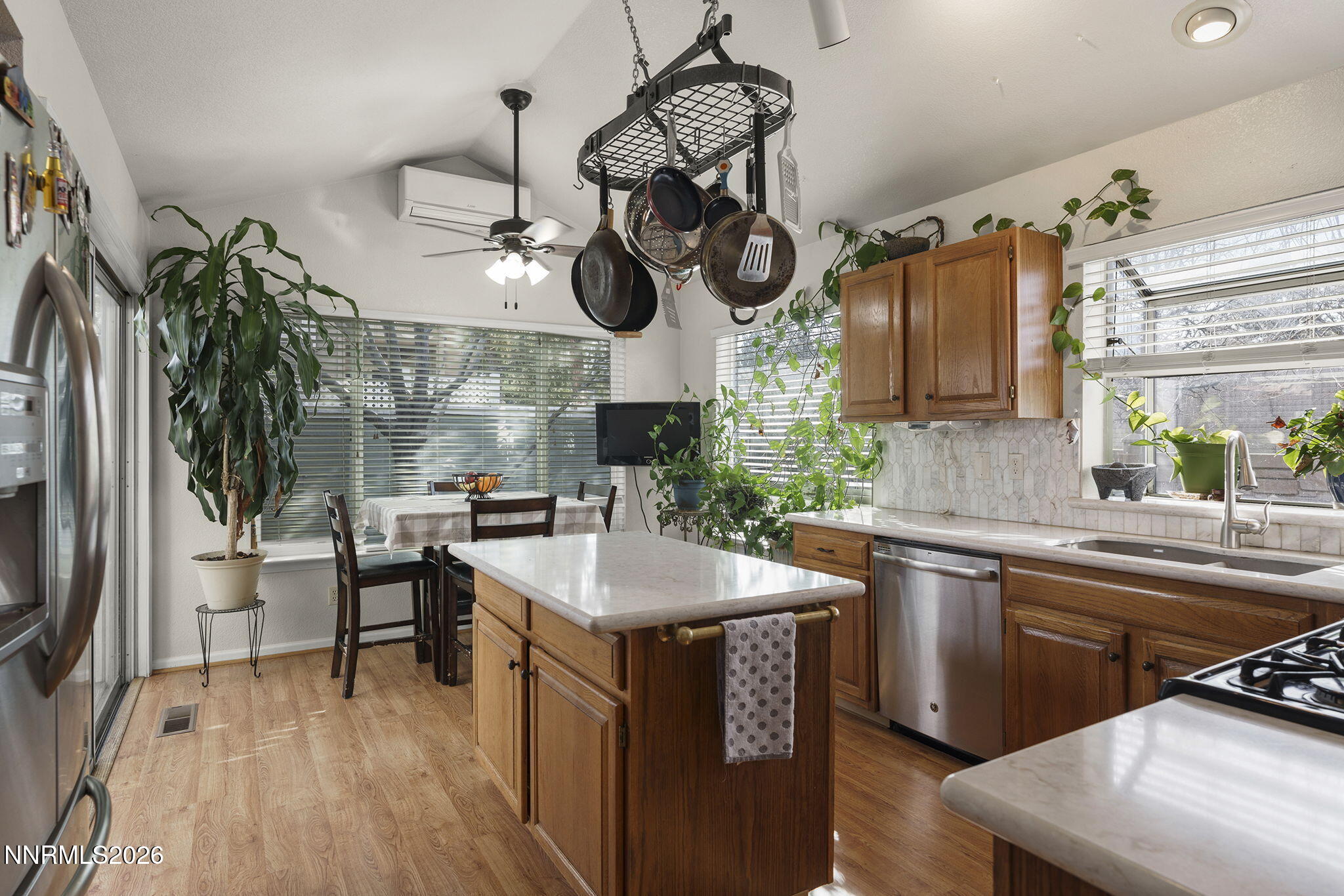 3348 Current Court Reno, NV 89509 - Photo 11 of 24 11-web-or-mls-_DSC5896