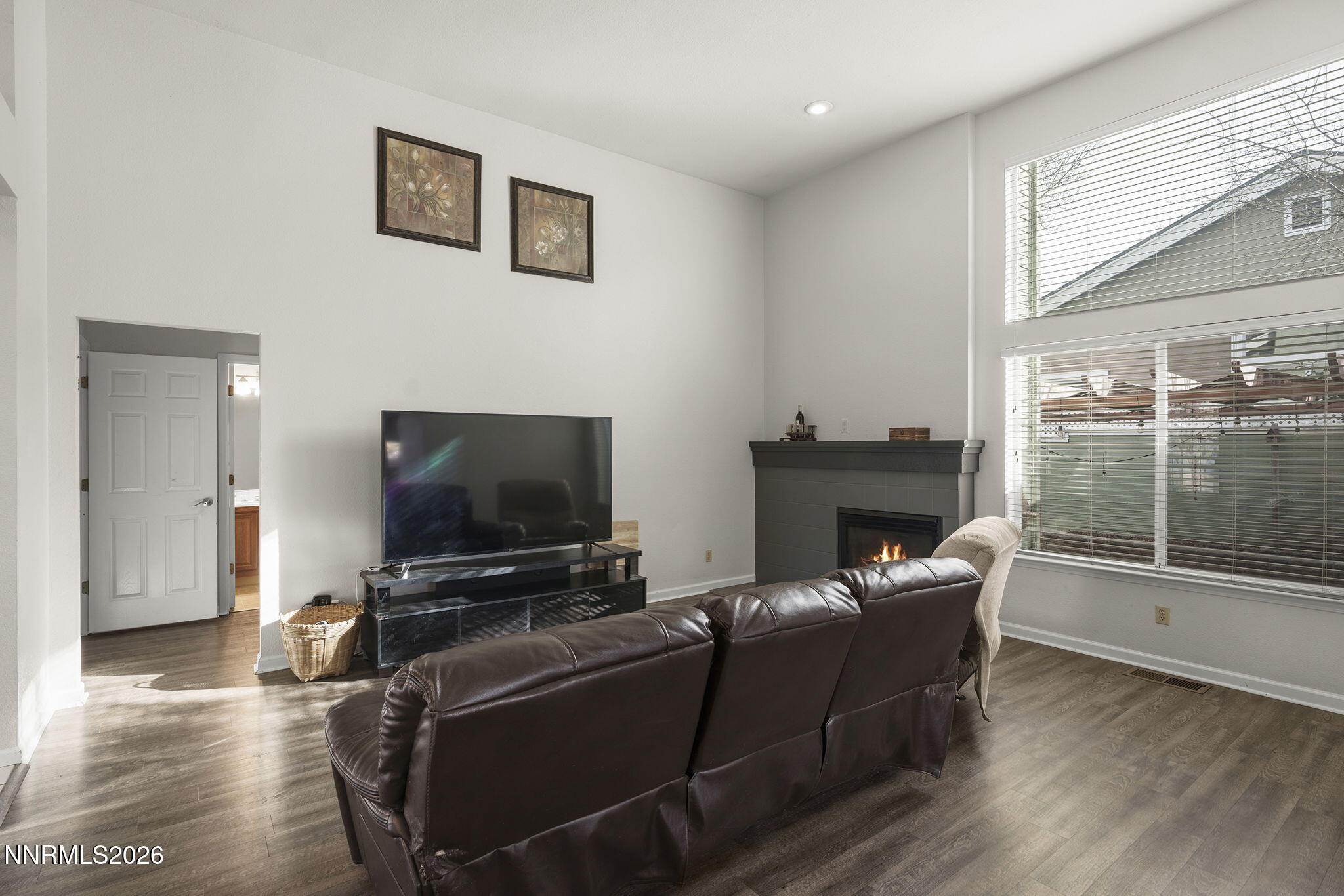 3348 Current Court Reno, NV 89509 - Photo 5 of 24 5-web-or-mls-_DSC5861