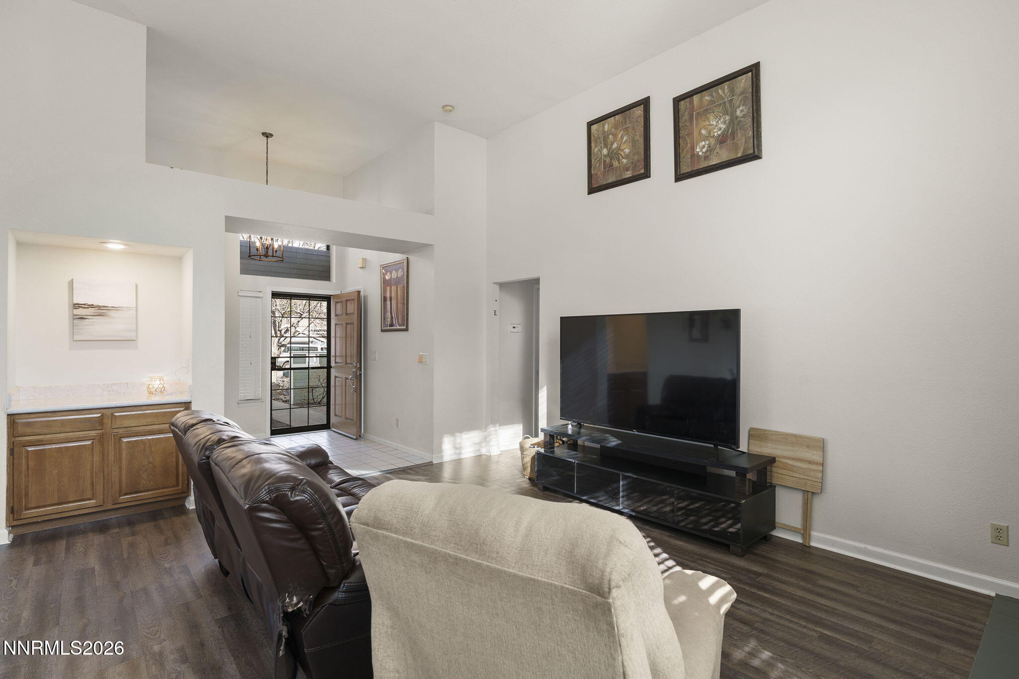 3348 Current Court Reno, NV 89509 - Photo 8 of 24 8-web-or-mls-_DSC5881