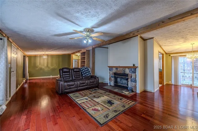 $229,000 | 29745 Canary Road, Gravois Mills, MO 65037