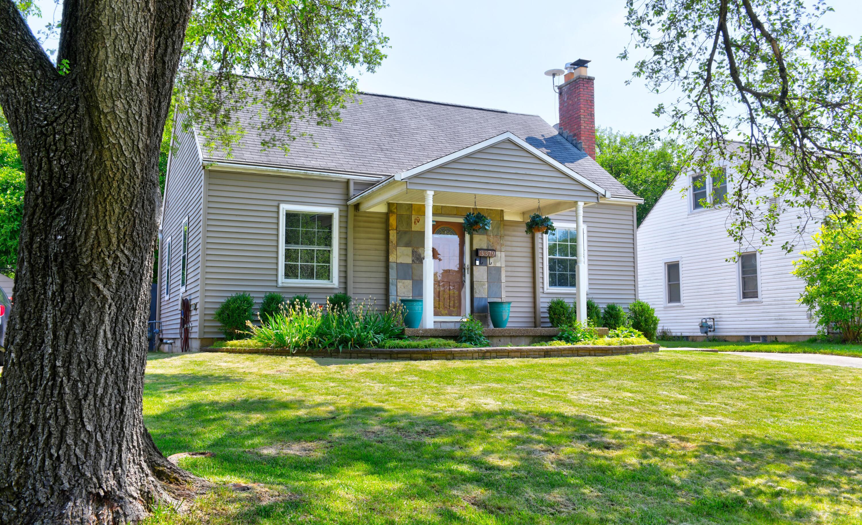 3379 Parkside Road Columbus, OH 43204 - Photo 1 of 34 Front Exterior (2)
