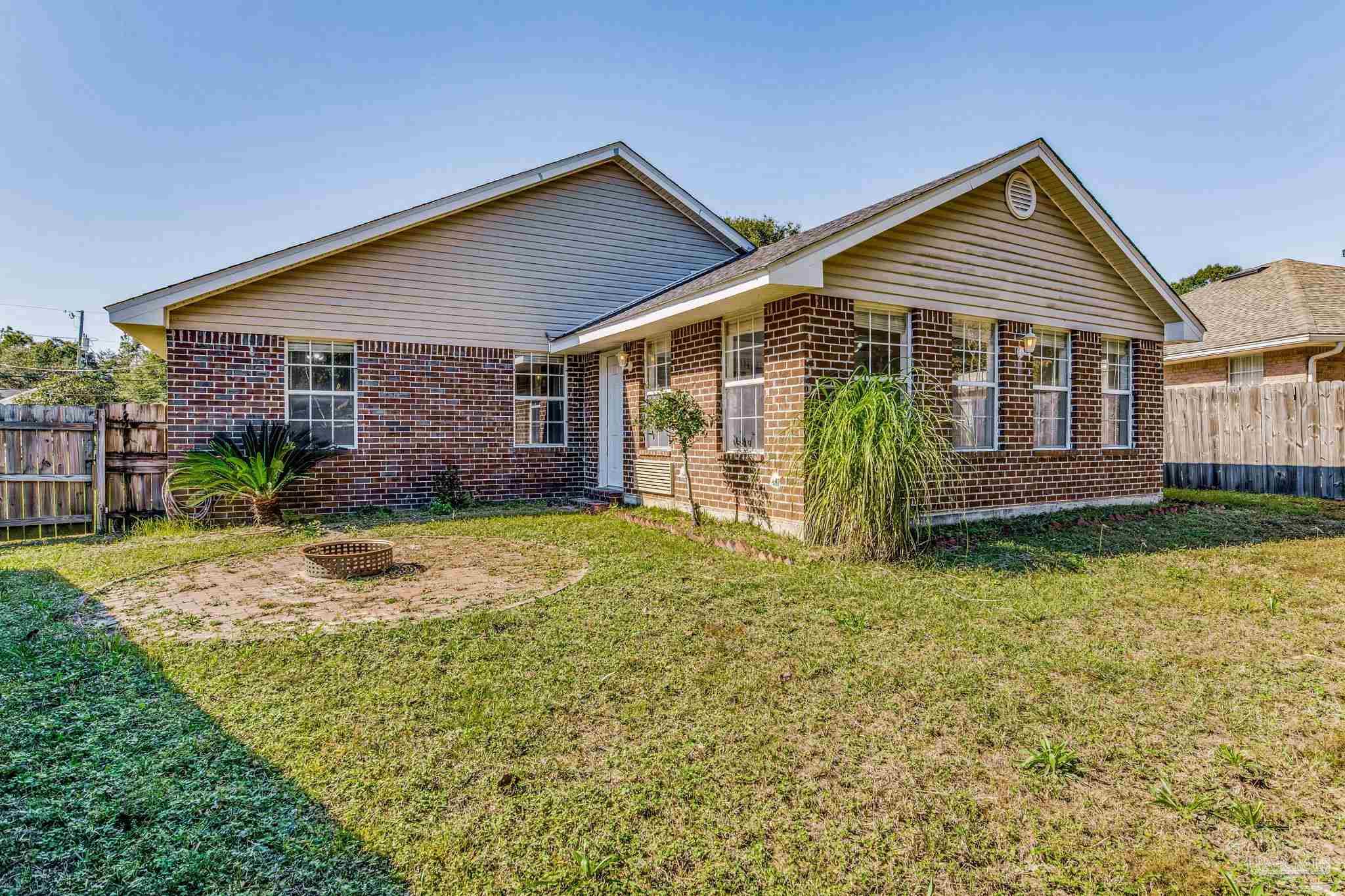 6732 Cedar Ridge Circle Milton, FL 32570 - Photo 7 of 54 Gallery Image 7