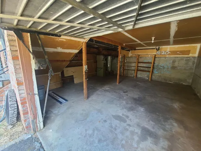 a view of under construction room