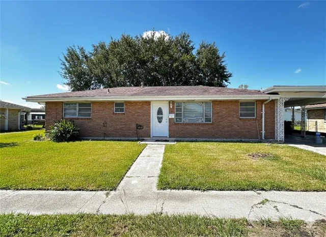$1,700 | 1008 Francis Street, Marrero, LA 70072