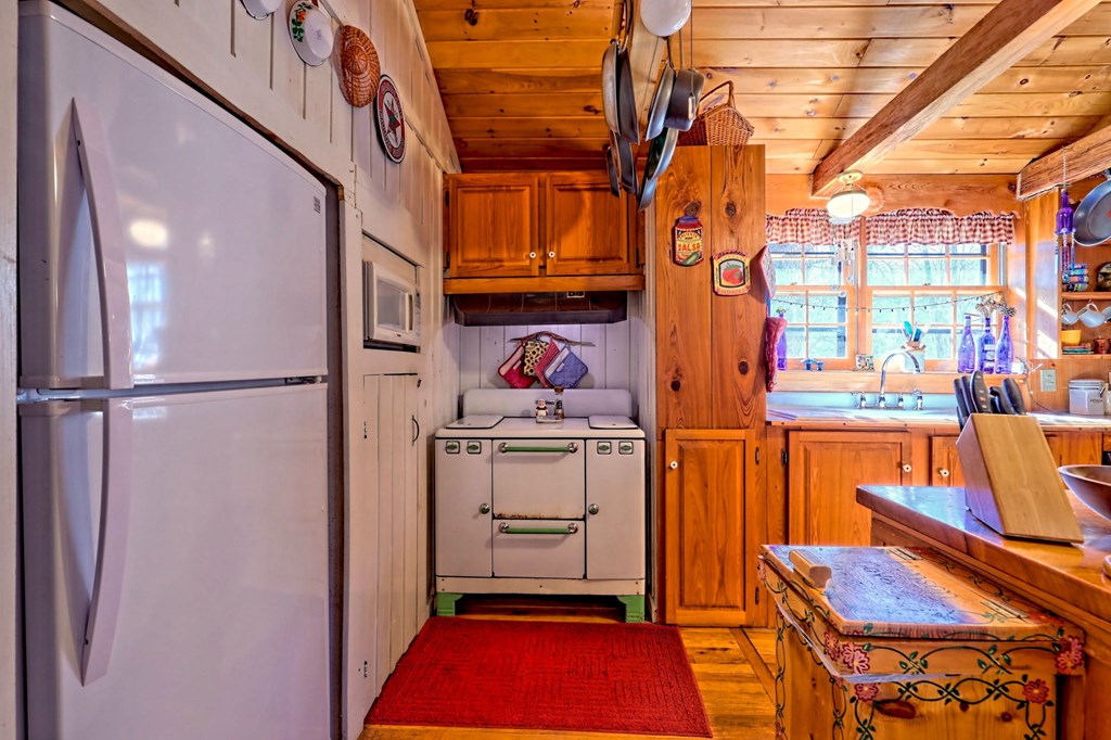 1137 Car Miles Road Hiawassee, GA 30546 - Photo 19 of 75