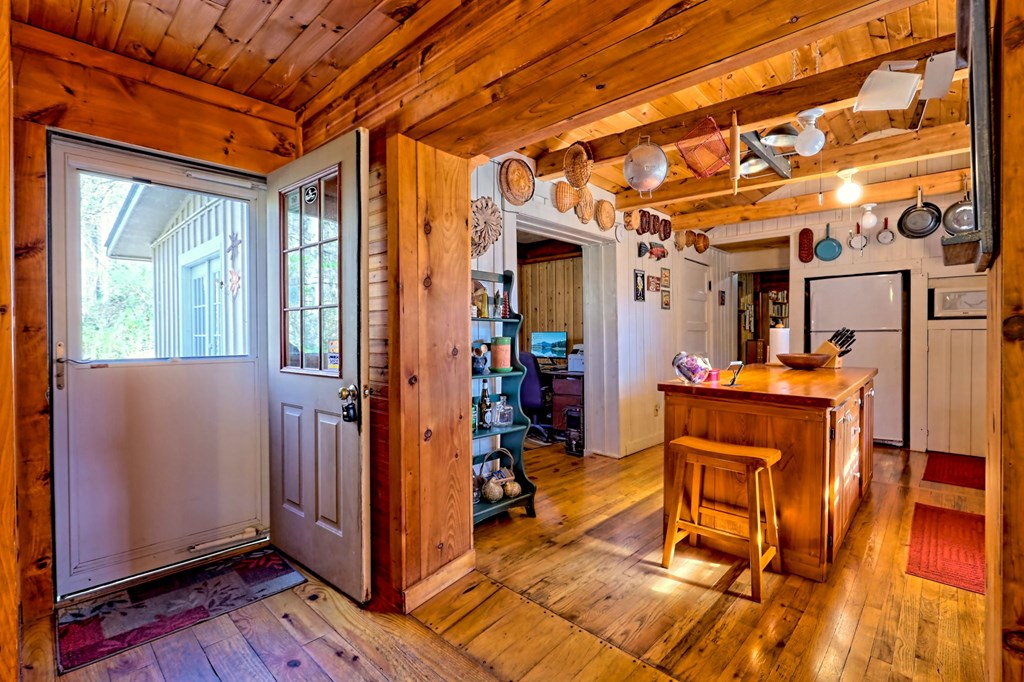 1137 Car Miles Road Hiawassee, GA 30546 - Photo 29 of 75