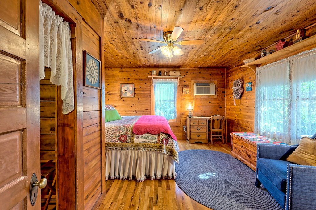 1137 Car Miles Road Hiawassee, GA 30546 - Photo 7 of 75