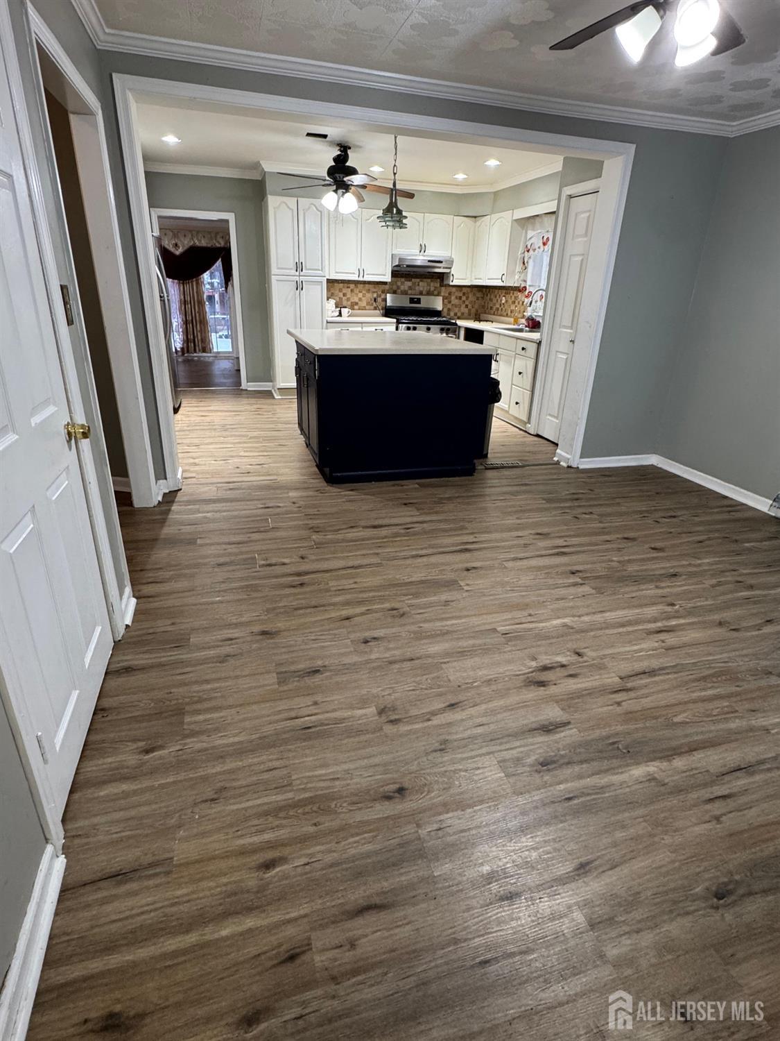 302 West Prospect Avenue Keyport, NJ 07735 - Photo 5 of 13