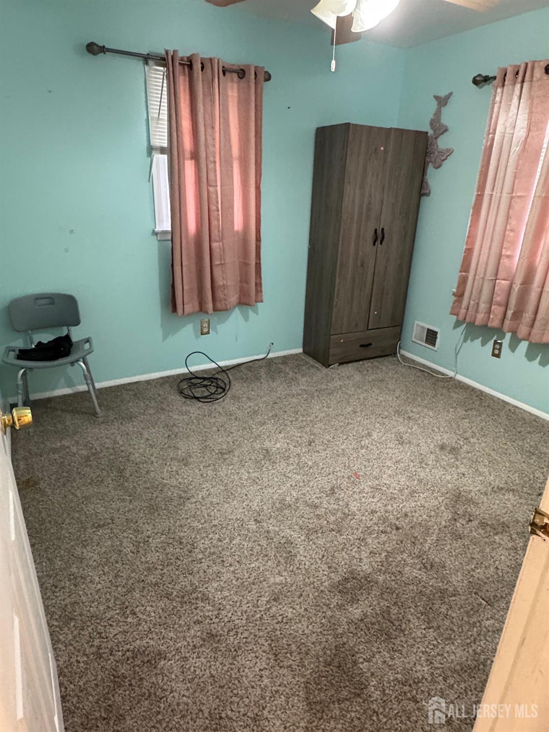 302 West Prospect Avenue Keyport, NJ 07735 - Photo 6 of 13