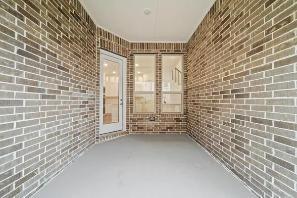 $459,990 | 325 Fields Lane, Montgomery, TX 77316