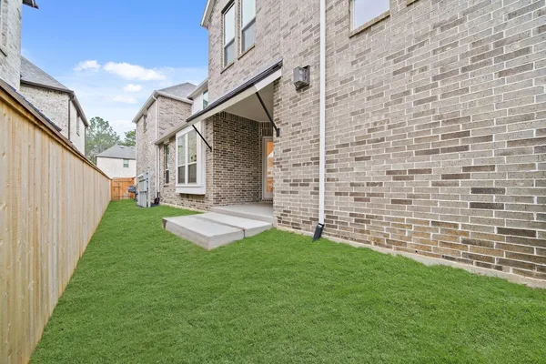 $459,990 | 325 Fields Lane, Montgomery, TX 77316