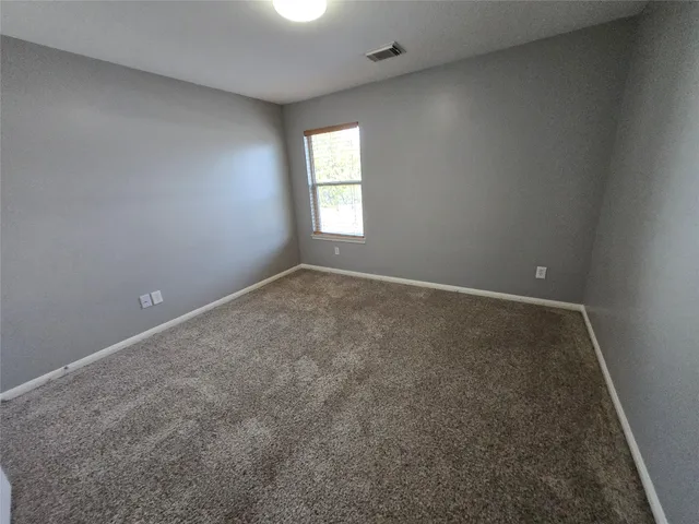 $1,950 | 5106 Prosperity Circle, Houston, TX 77018