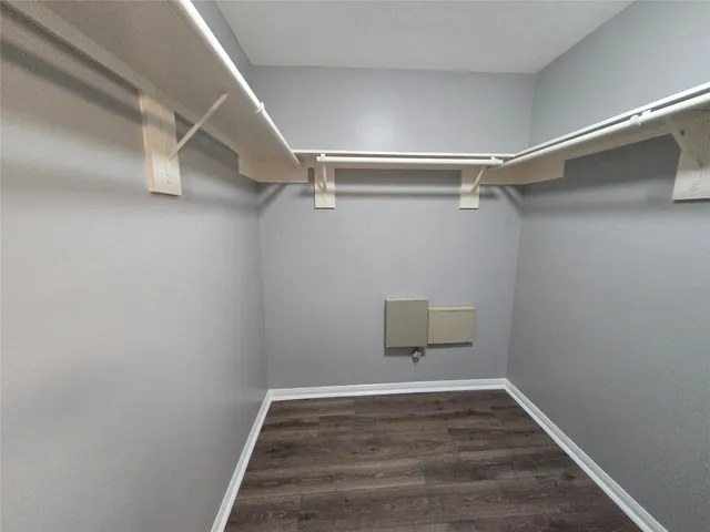 $2,100 | 5106 Prosperity Circle, Houston, TX 77018