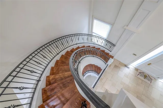 $2,400,000 | 3109 West 118th Street, Leawood, KS 66211