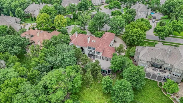 $2,400,000 | 3109 West 118th Street, Leawood, KS 66211