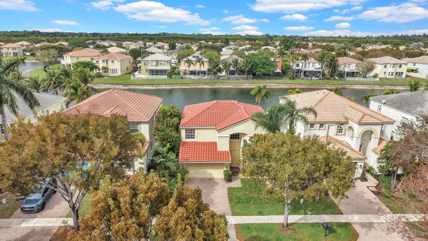 $828,000 | 9037 Alexandra Circle, Wellington, FL 33414