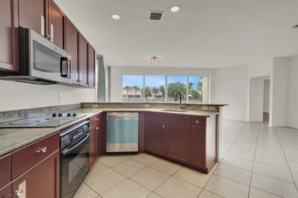 $828,000 | 9037 Alexandra Circle, Wellington, FL 33414