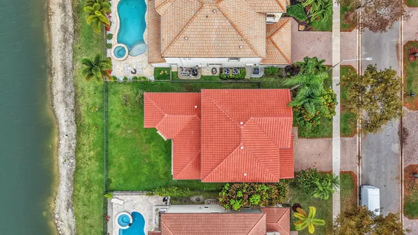 $828,000 | 9037 Alexandra Circle, Wellington, FL 33414