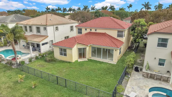 $828,000 | 9037 Alexandra Circle, Wellington, FL 33414