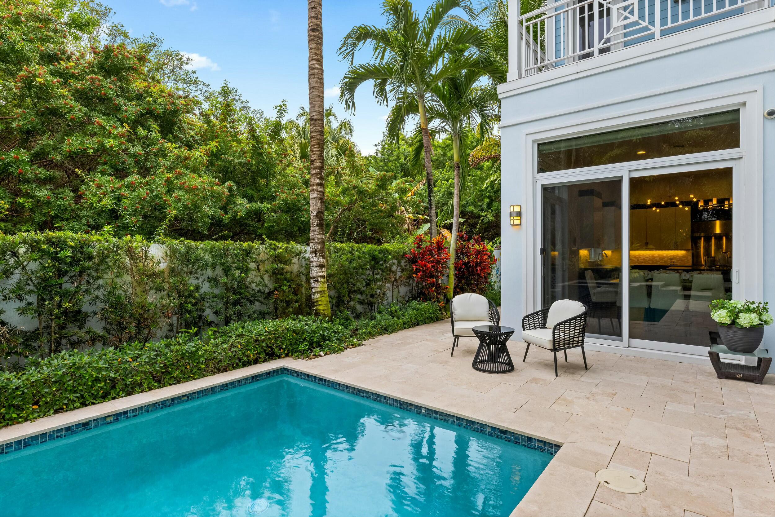 970 Lago Mar Lane Boca Raton, FL 33431 - Photo 25 of 76 Pool area