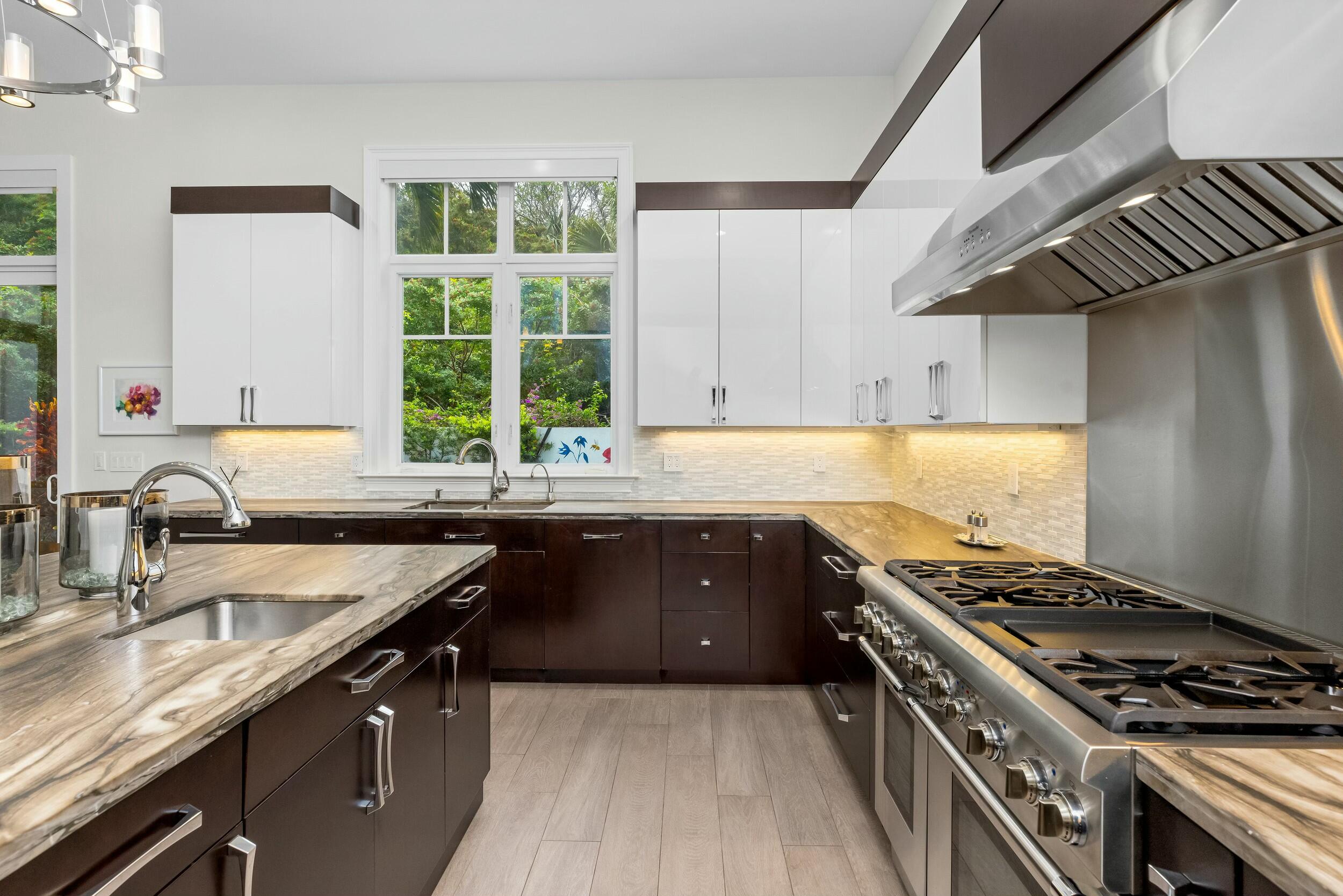 970 Lago Mar Lane Boca Raton, FL 33431 - Photo 31 of 76 Kitchen