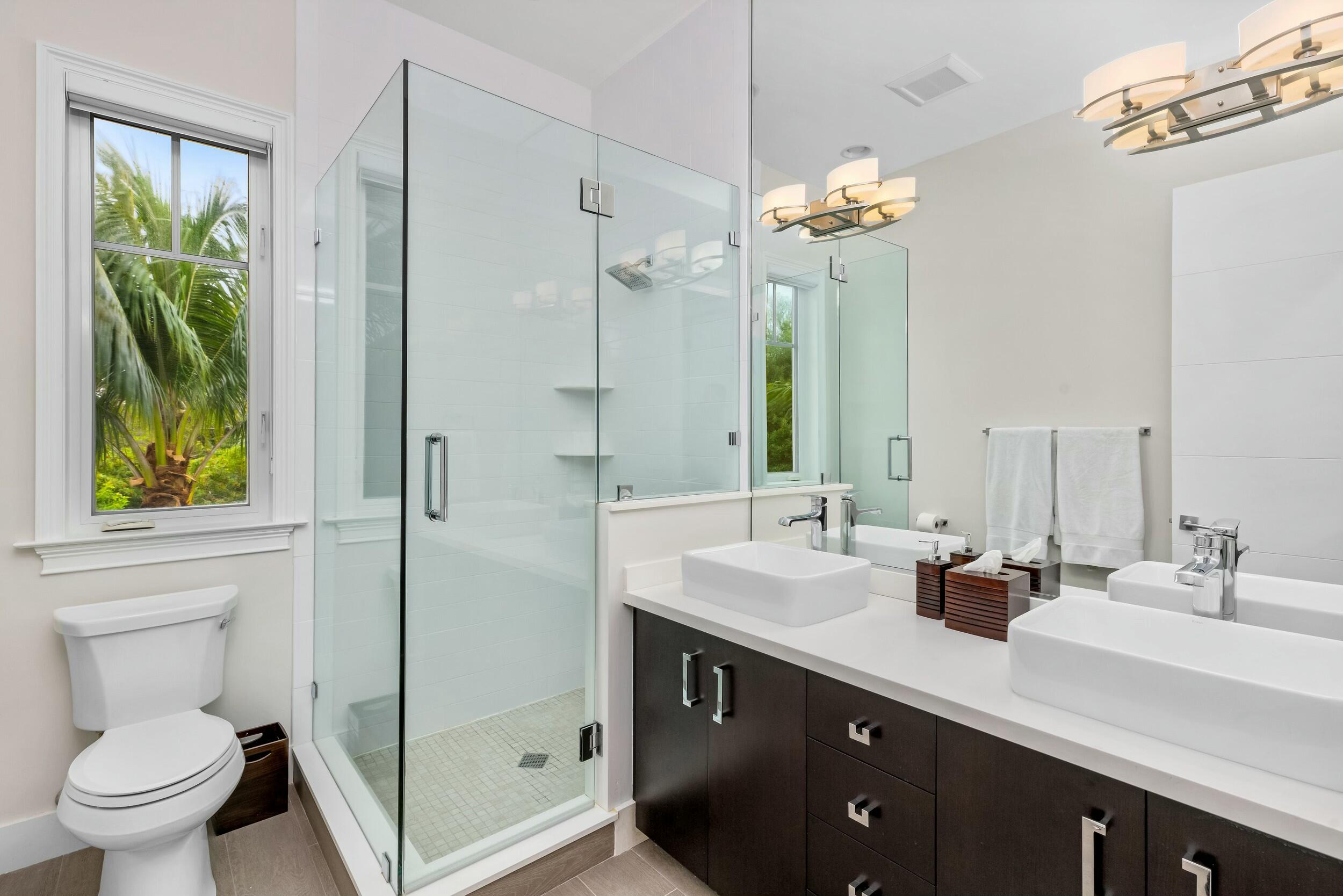 970 Lago Mar Lane Boca Raton, FL 33431 - Photo 52 of 76 Guest bathroom