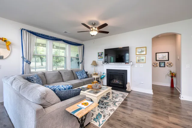 $325,000 | 1268 Deercreek Drive, Manning, SC 29102