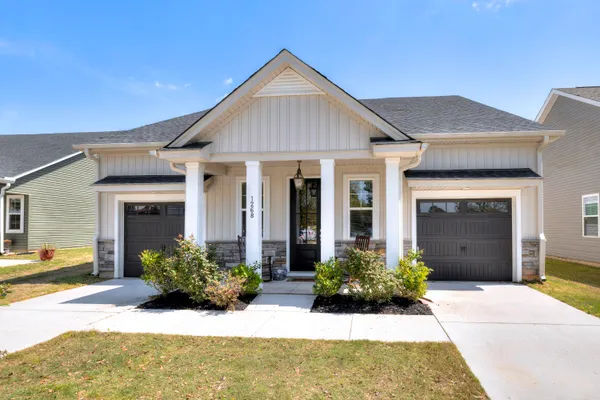 $325,000 | 1268 Deercreek Drive, Manning, SC 29102