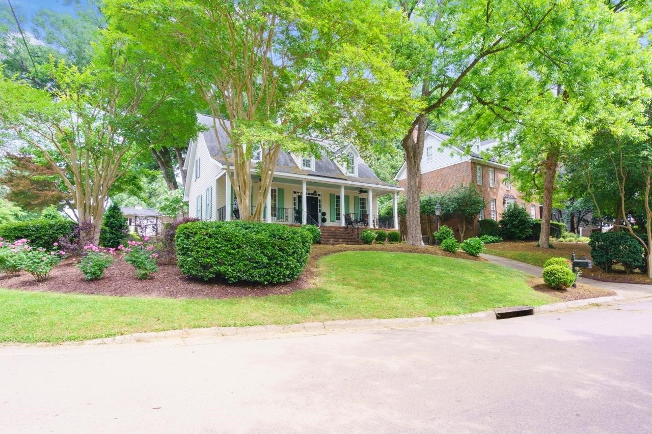 1216 Weldon Place Raleigh, NC 27608 - Photo 37 of 41 Photo 37