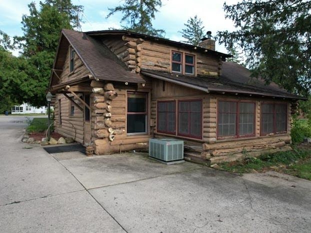 2246 South Riverside Drive Beloit, WI 53511 - Photo 1 of 1 Gallery Image 1
