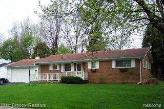 325 Charles Road Rochester, MI 48307 - Photo 1 of 1 Exterior