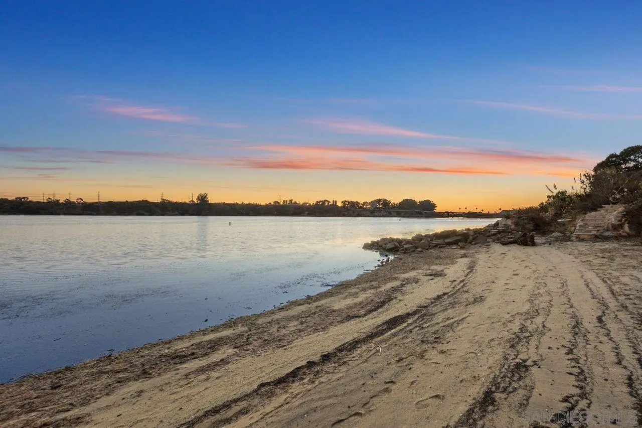 4465 Adams Street Carlsbad, CA 92008 - Photo 6 of 59