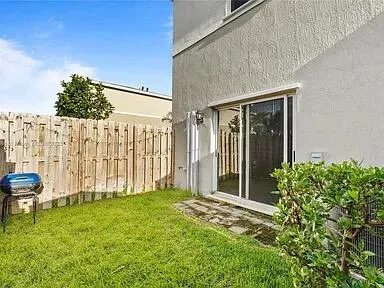 $322,500 | 460 Northeast 4th Avenue, Florida City, FL 33034