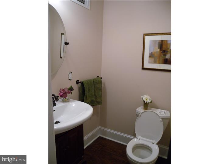 22 Chelten Road Havertown, PA 19083 - Photo 12 of 24 Half Bath