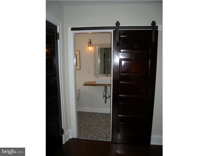 22 Chelten Road Havertown, PA 19083 - Photo 15 of 24 Master Bathroom