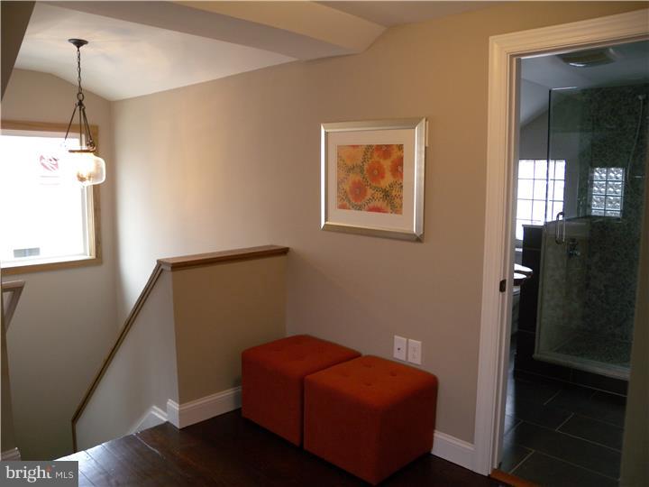 22 Chelten Road Havertown, PA 19083 - Photo 20 of 24 Master Bedroom