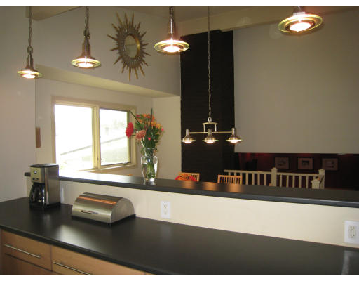 1 Randy Road Framingham, MA 01701 - Photo 7 of 29 Gallery Image 7