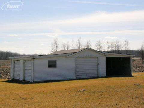 11903 Peet Road Chesaning, MI 48616 - Photo 14 of 14 20351495-13.JPG