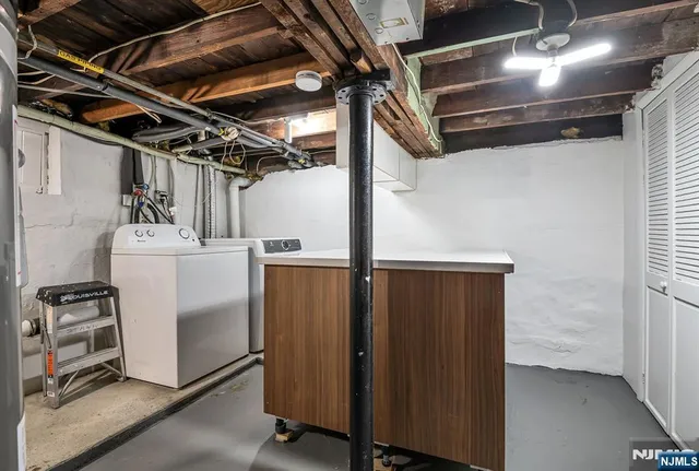 $569,000 | 428 Washington Terrace, Leonia, NJ 07605