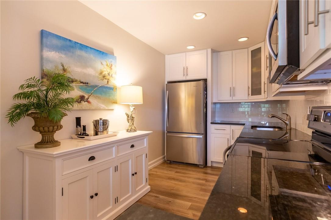 Undisclosed Address Boynton Beach, FL 33436 - Photo 15 of 45 Wow! Beautiful Kitchen!