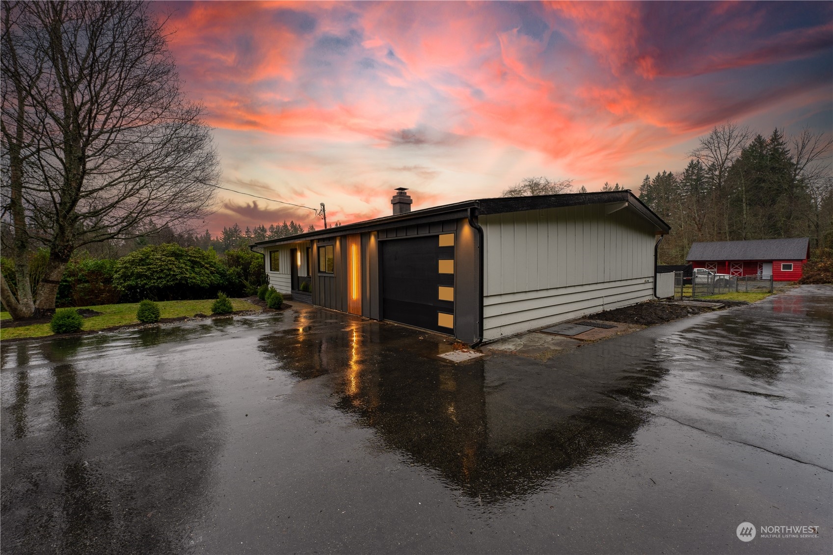23033 192nd Avenue Southeast Renton, WA 98058 - Photo 37 of 40 a backyard of a house with wooden floor and fence