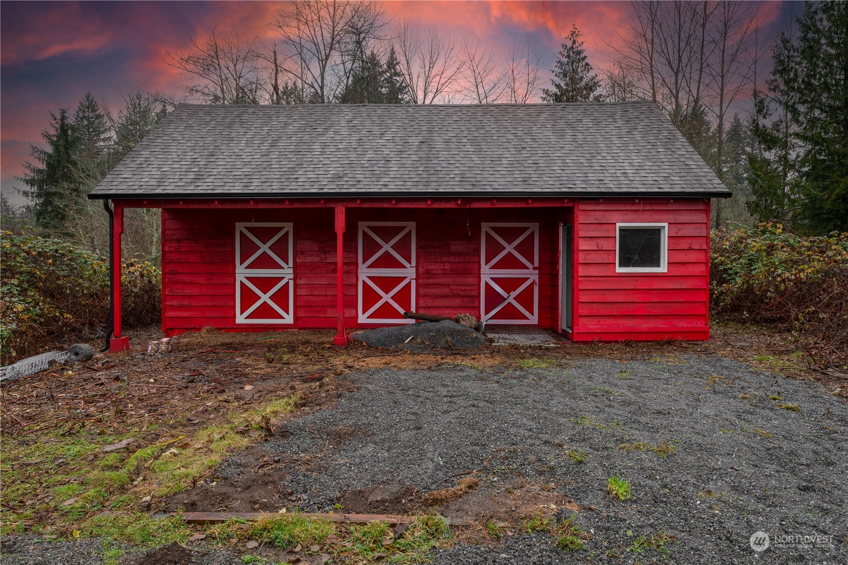 23033 192nd Avenue Southeast Renton, WA 98058 - Photo 39 of 40 a view of barn