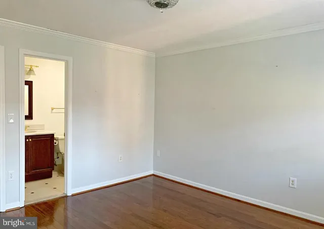 $4,250 | 1040 North Royal Street, Alexandria, VA 22314