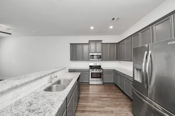 $2,550 | 4423 Santorini Lane, Houston, TX 77045